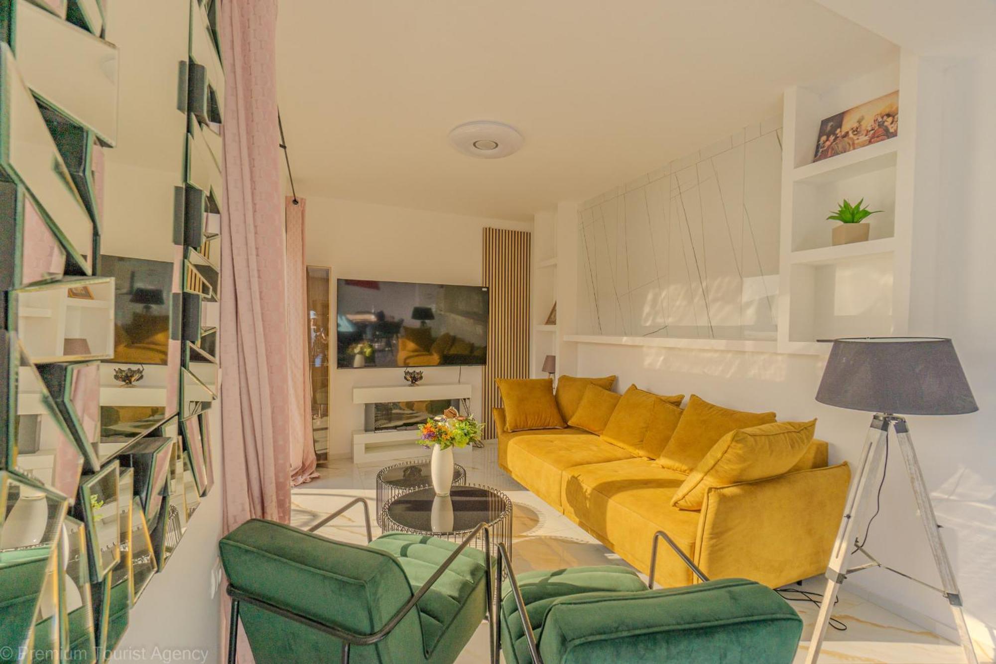 Ivica Super Comfortable, Newly Furnished Apartment In A Top Location Metajna Zewnętrze zdjęcie
